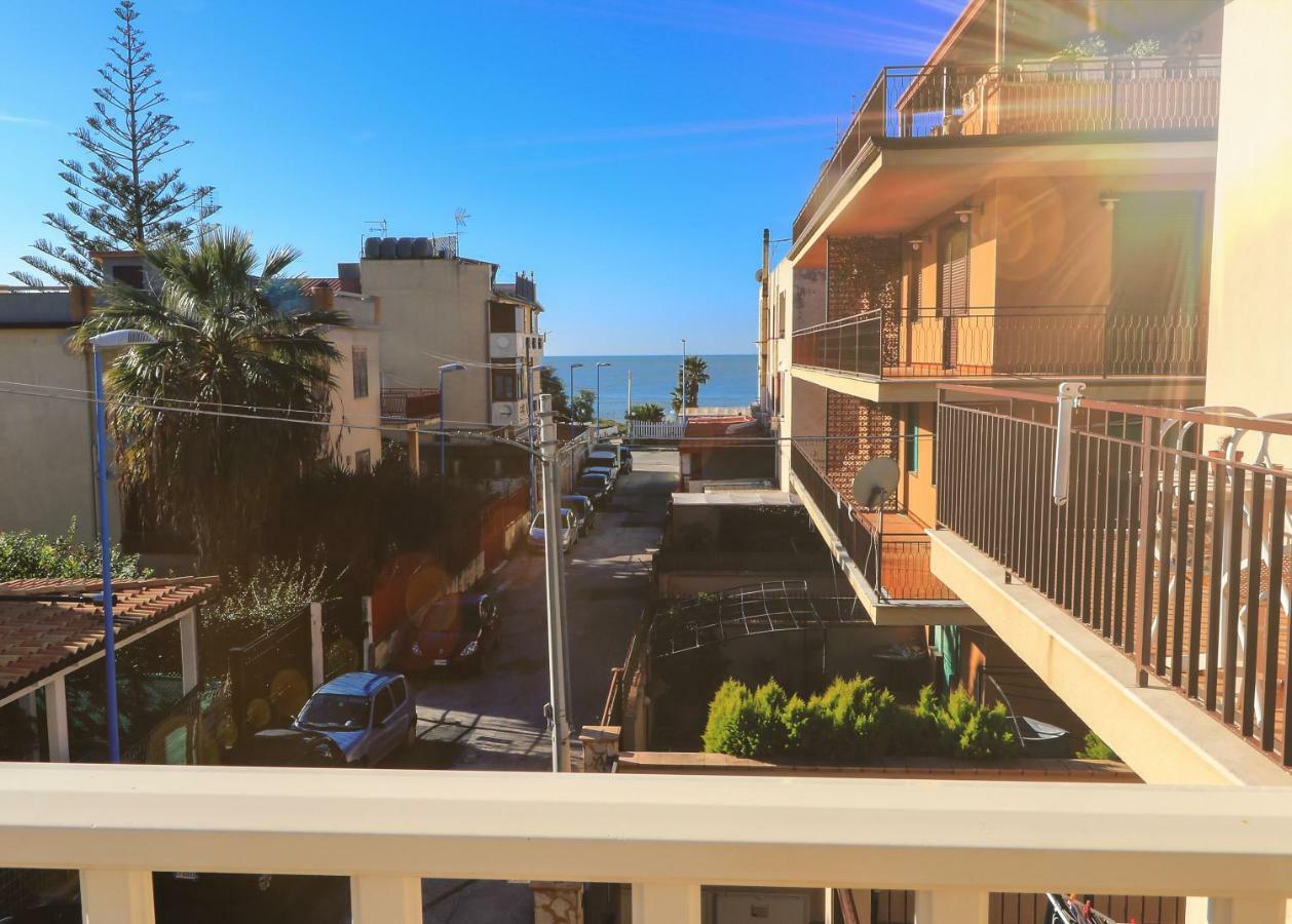 Casa Di Olga Accanto Al Mare *